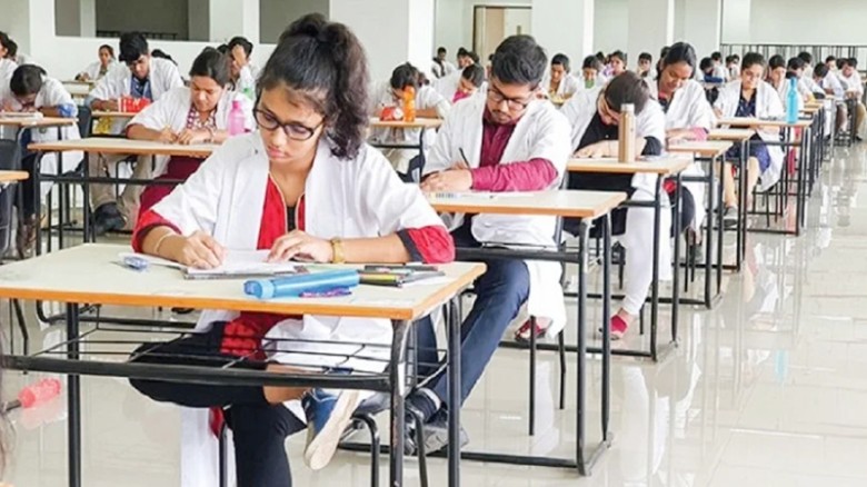 মেডিকেলে কোটা : ১৯৩ জনের মধ্যে সনদ মিলেছে ৭৪ জনের, বাদ ১১৯