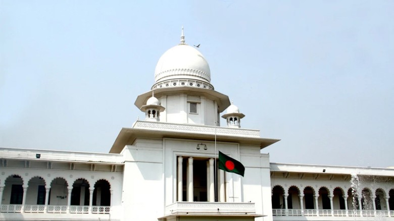 মাইলস্টোনে বিমান বিধ্বস্তে নিহতদের স্মরণে দাঁড়িয়ে নীরবতা পালন আপিল বিভাগের