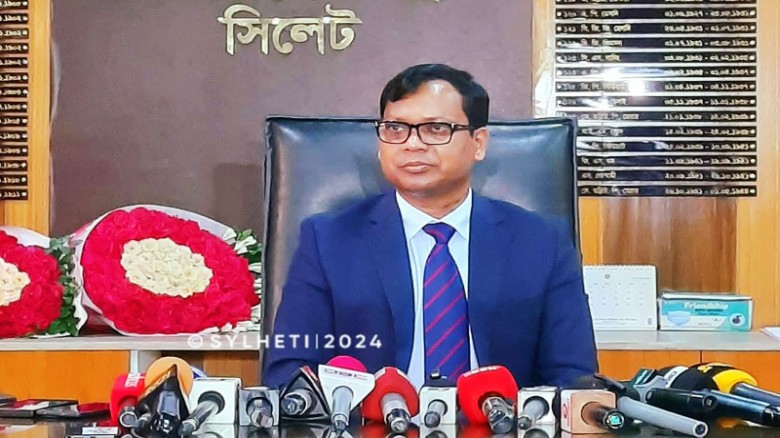 সিলেটে যোগদান করলেন নতুন জেলা প্রশাসক সারওয়ার আলম