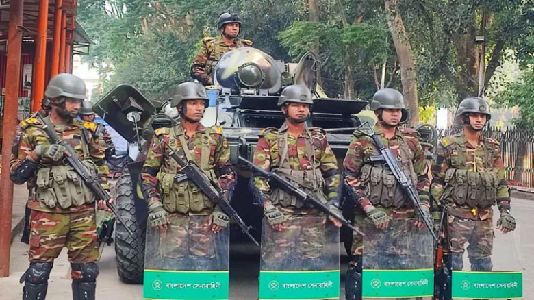 শেখ হাসিনার মামলার রায় ঘিরে ট্রাইব্যুনাল এলাকায় সেনা-বিজিবি মোতায়েন