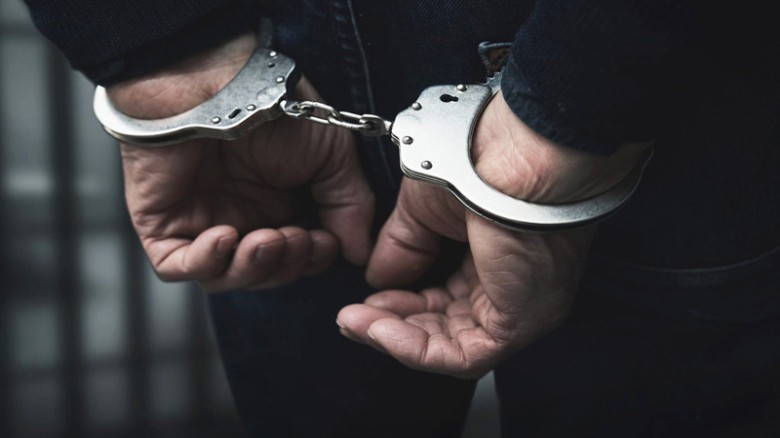 সারাদেশে পুলিশের বিশেষ অভিযানে ১২০৭ জন আটক