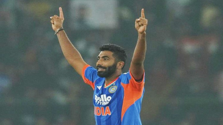 ভারতের জাসপ্রিত বুমরাহ ১০০ উইকেটের মাইলফলক ছুঁলেন