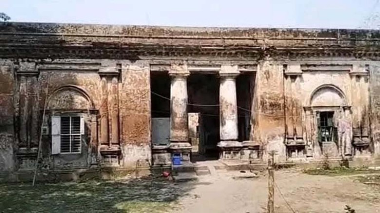 পর্যটকদের আগ্রহ বাড়ছে, তবে ধ্বংসের মুখে হোসেনপুরের ঐতিহাসিক নীলকুঠি