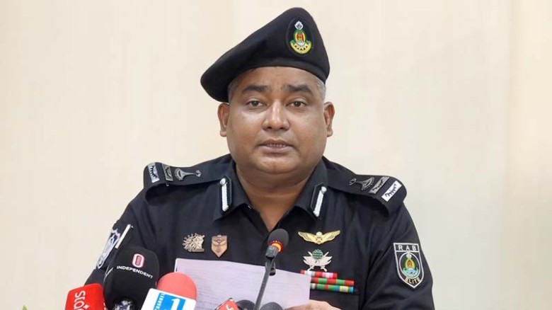 জেনেভা ক্যাম্পের শীর্ষ সন্ত্রাসী চুয়া সেলিমকে আটক করেছে র‍্যাব