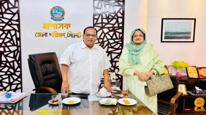 জেলা পরিষদের প্রশাসকের সঙ্গে এমপি লুনার সৌজন্য সাক্ষাৎ, উন্নয়ন নিয়ে মতবিনিময়