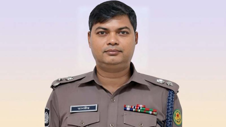 নিষিদ্ধ লীগের মিছিল, ওসির পর গুলশানের ডিসিকে সরিয়ে দিল ডিএমপি