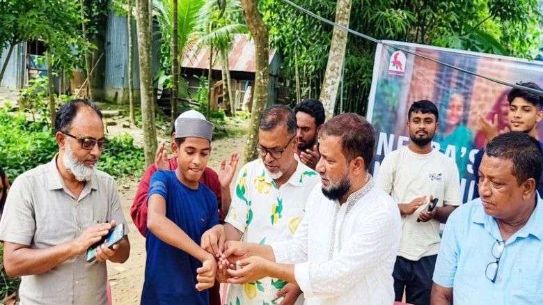 প্রয়াত হারুন রশিদের মানবিকতার স্মরণে কাওছার পেলেন ...